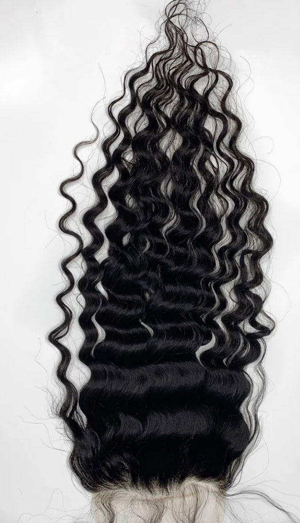 5X5 PERUVIAN LOOSE CURLY HD LACE CLOSURE