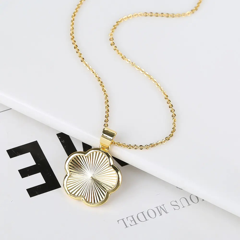 Plant Flower Pendant Necklace Women